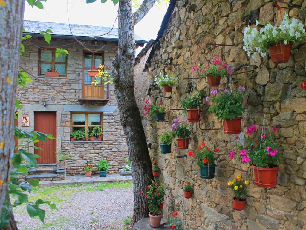 Casa Rural El Trubio Villa Vigo de Sanabria Kültér fotó