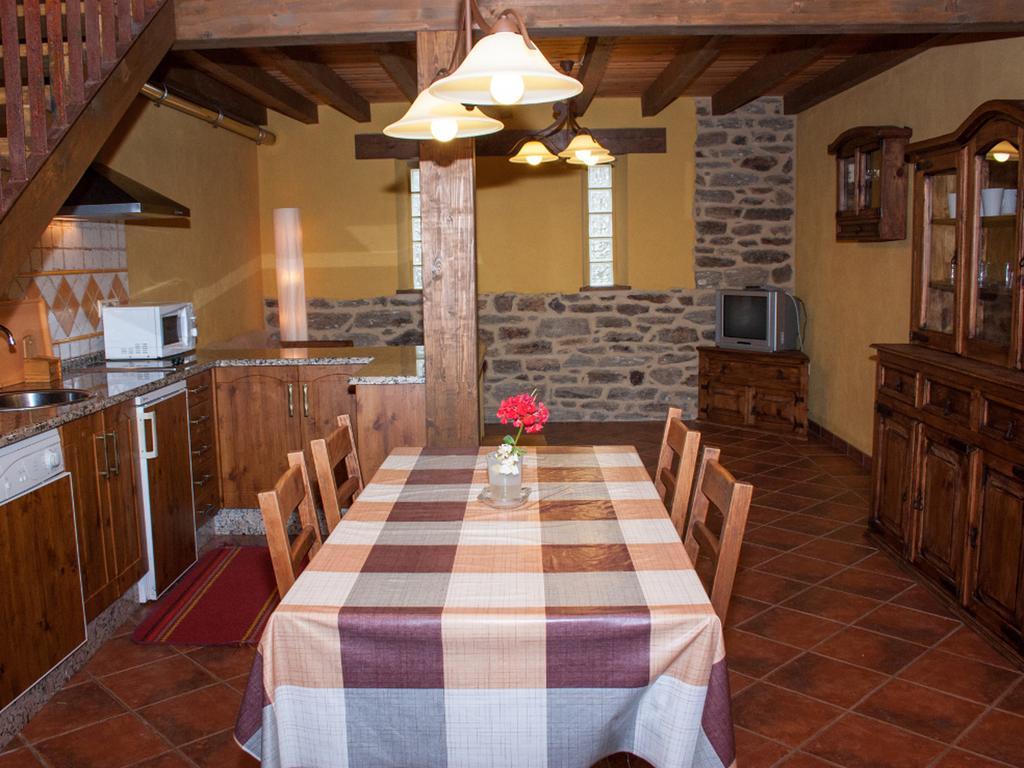 Casa Rural El Trubio Villa Vigo de Sanabria Szoba fotó